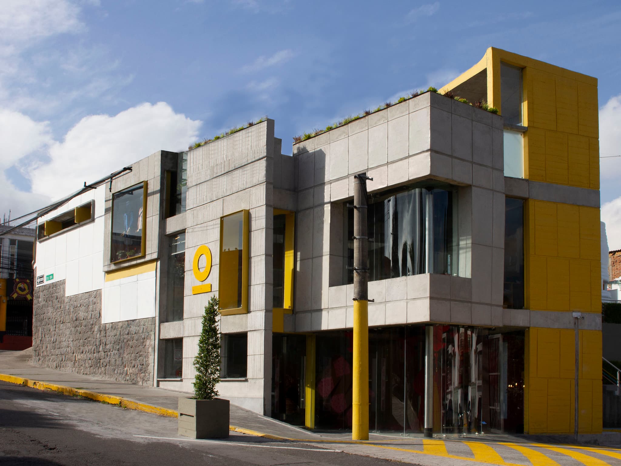 Galeria OVER